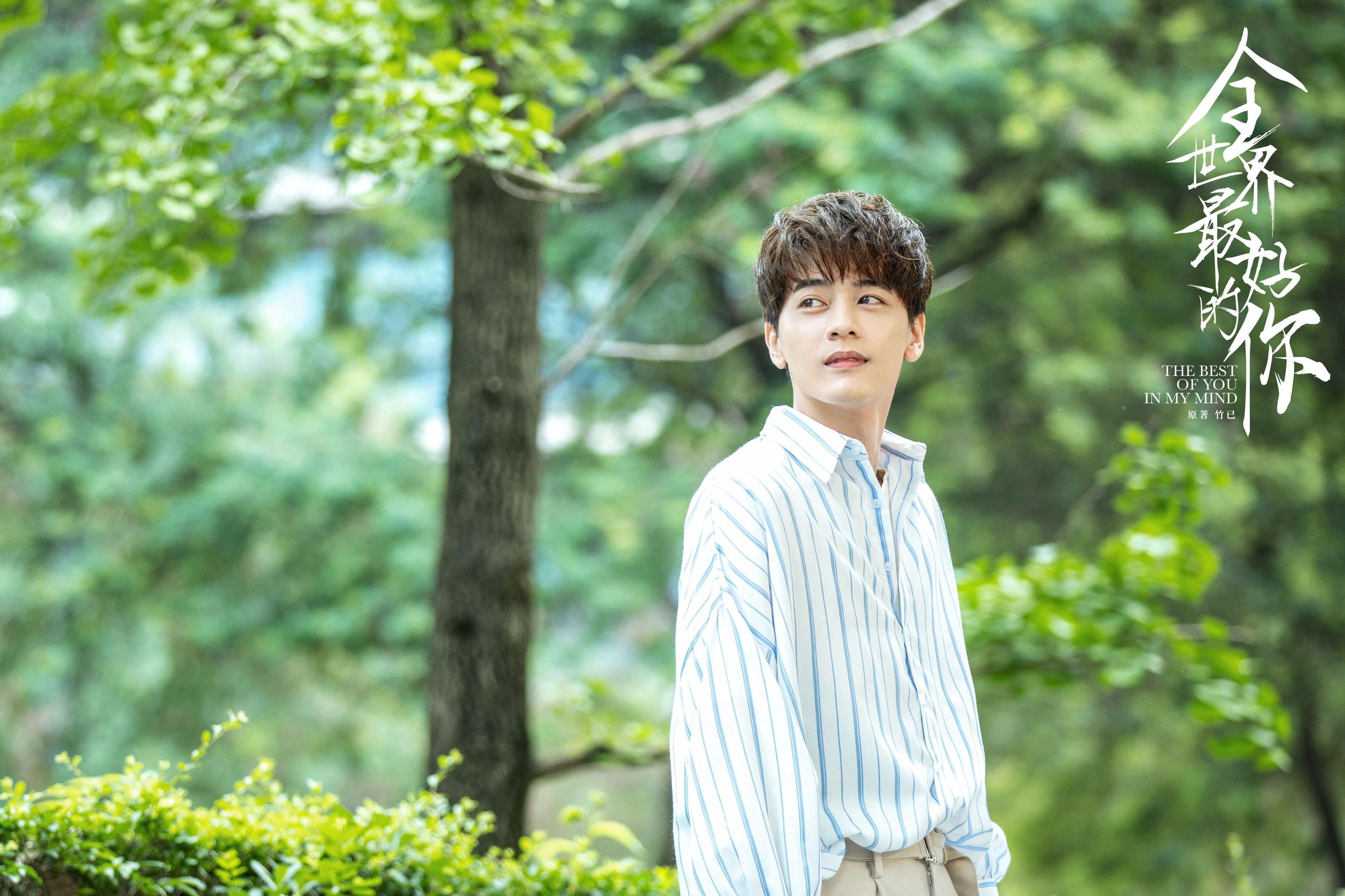 爱游戏中国官方登录入口网站-最新联赛排名：豪门深陷泥潭，新晋升球队表现抢眼，最好的联赛