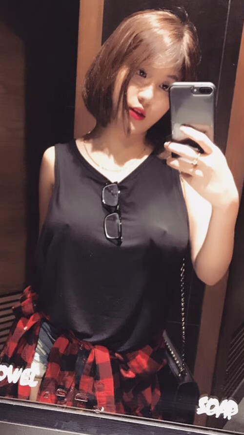 爱游戏中国官方登录入口网站-罗马队在周末意大利联赛中取得胜利，意大利罗马队队标