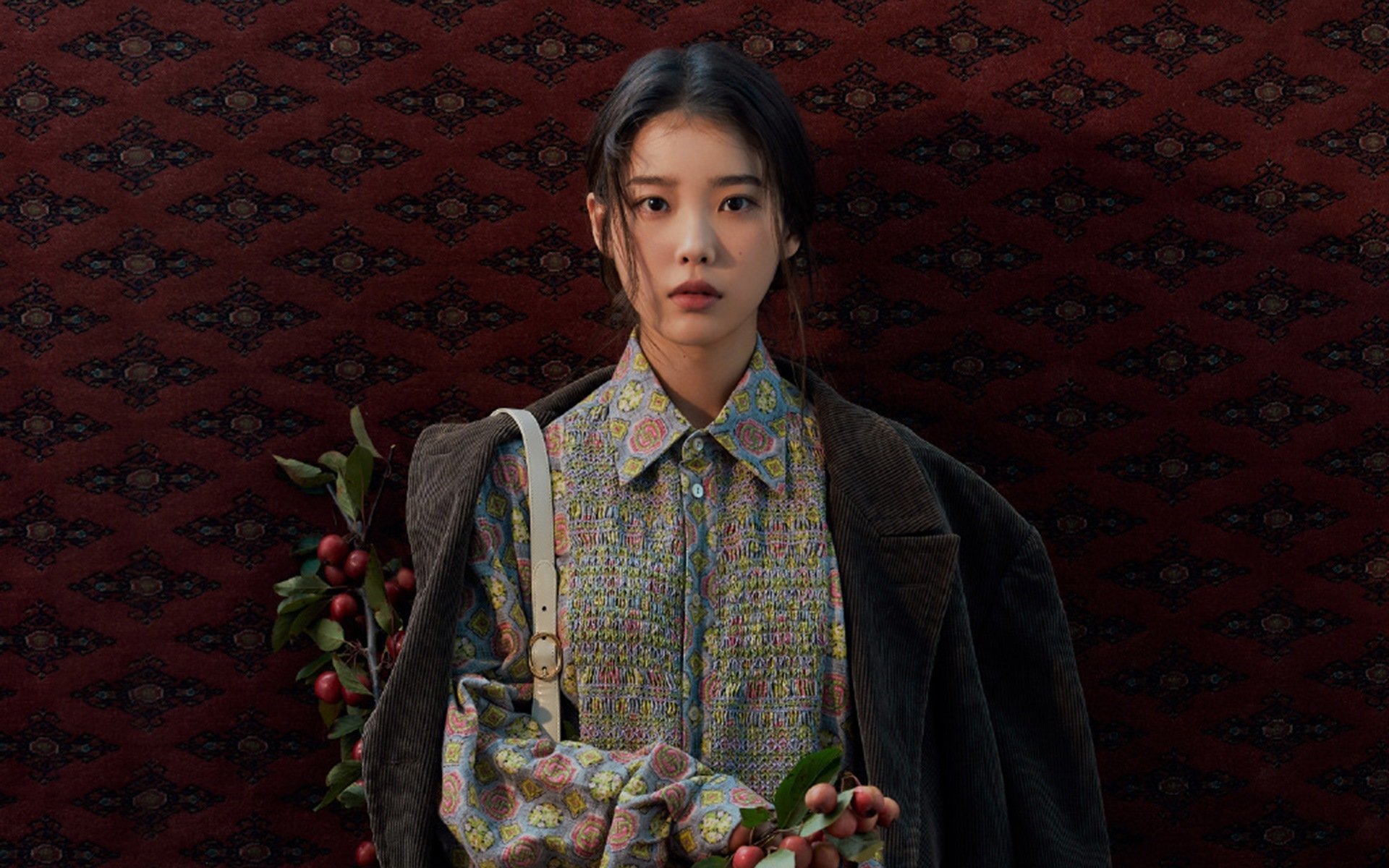 “高新体育中心:健力运动大展力量,选手挑战极限”