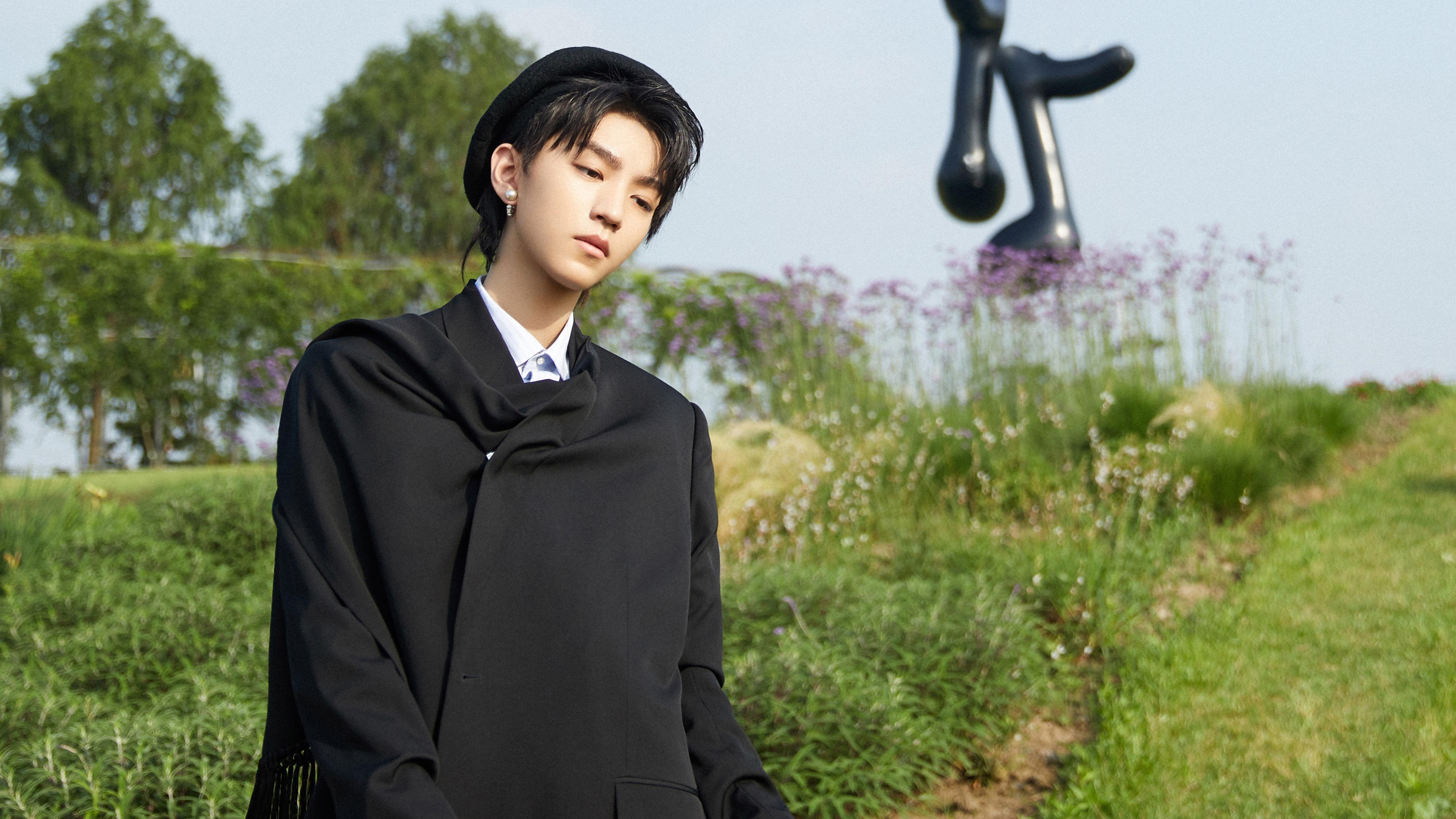 足球青训教练受表彰,推动本土人才培养,足球青训队招聘条件